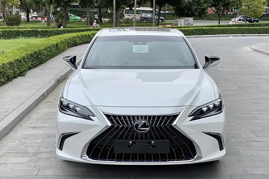 Lexus ES250