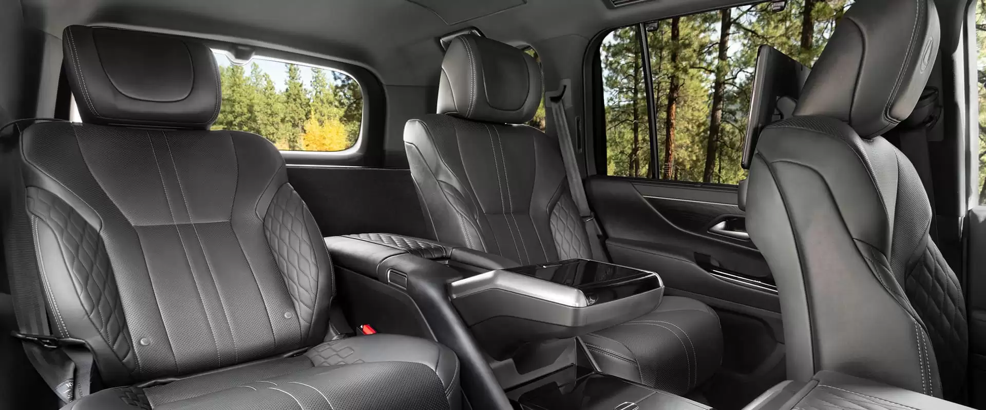 Lexus LX 600: Đỉnh Cao SUV Hạng Sang Nhật Bản – Đánh Giá Chi Tiết Toàn Diện 2025