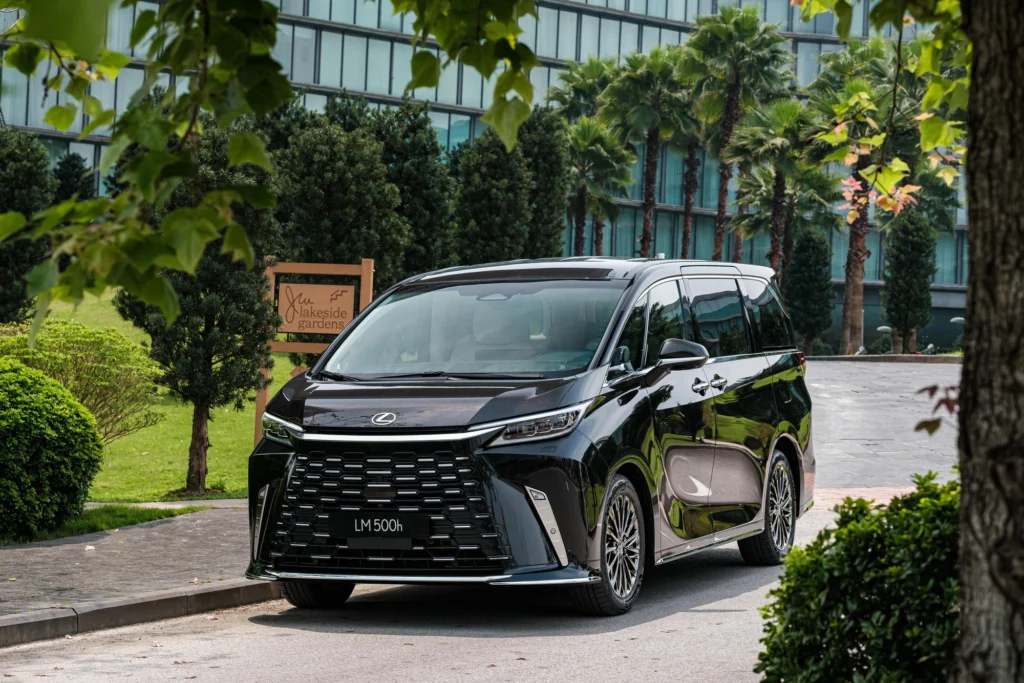 Bảng giá Lexus mới nhất Tháng 06-2025
