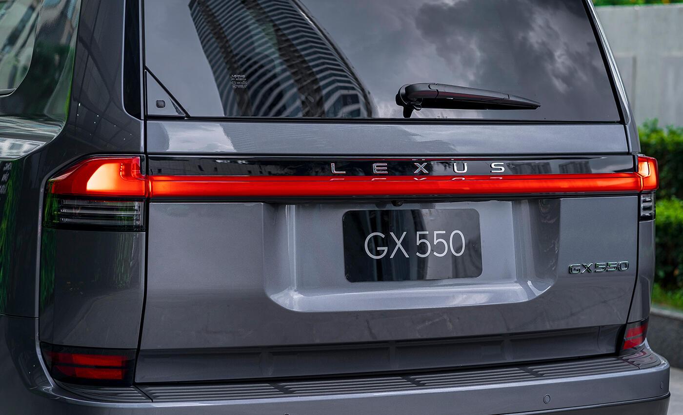 Lexus GX550