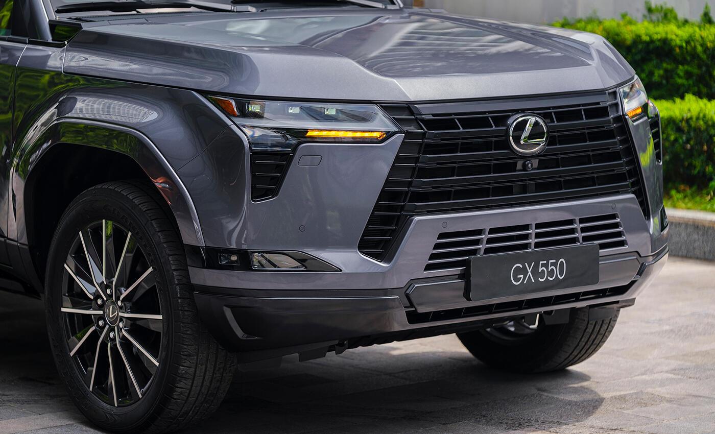 Lexus GX550