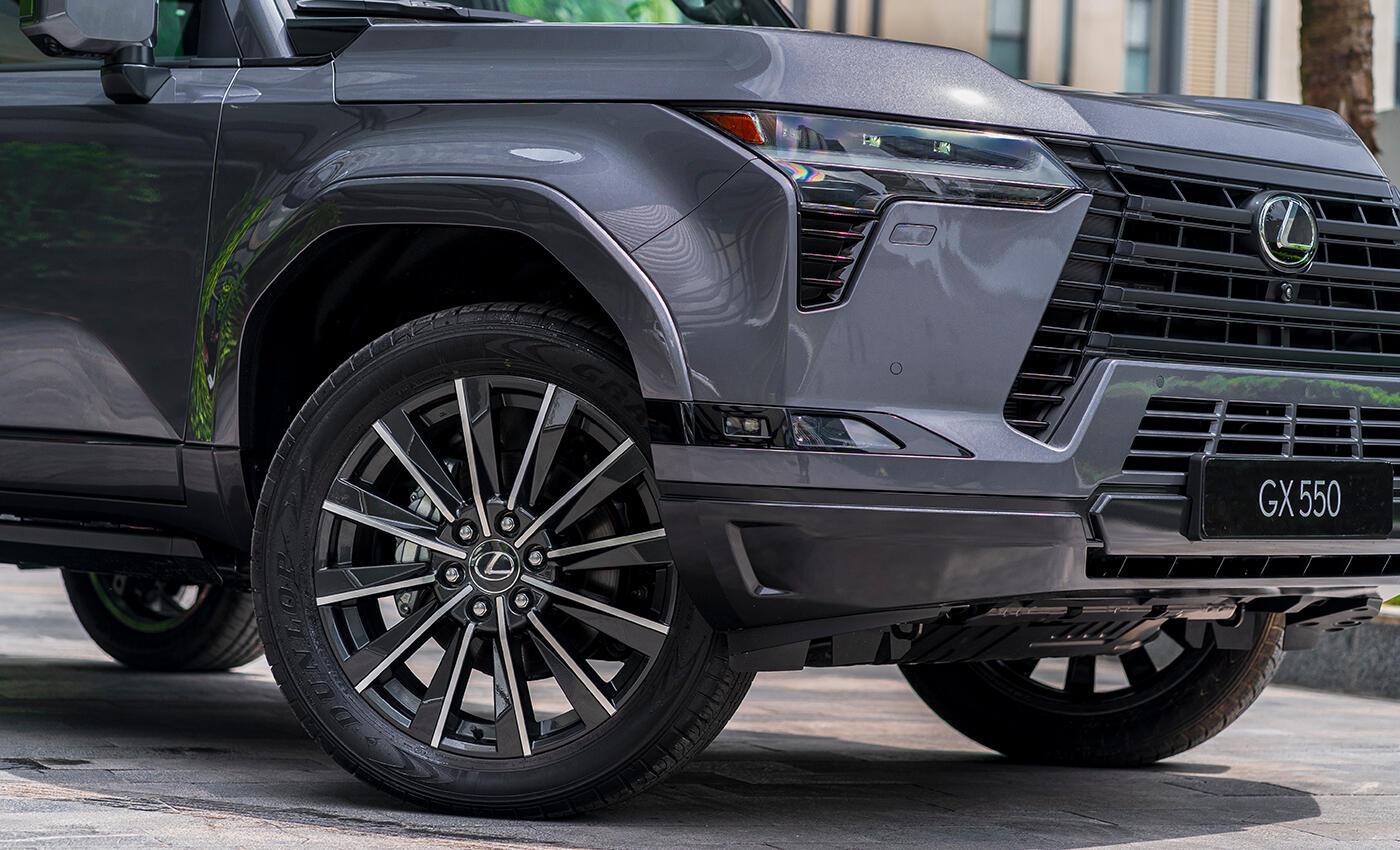 Lexus GX550