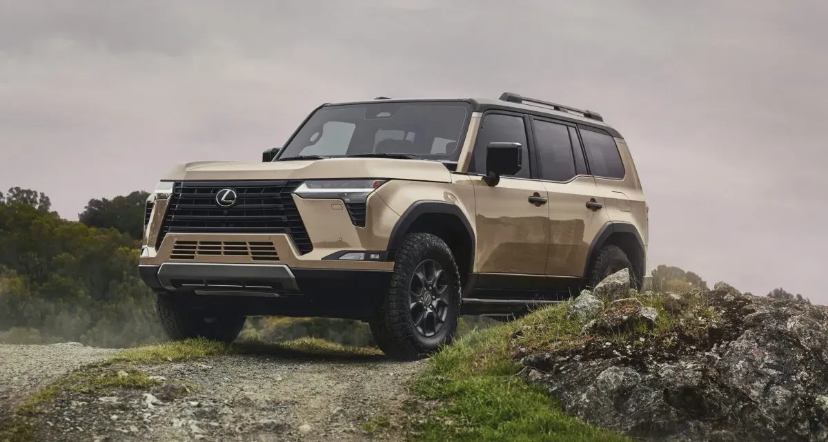 Đ&aacute;nh gi&aacute; Lexus GX 550: “Kiệt T&aacute;c H&igrave;nh Khối” Thống Lĩnh Mọi Địa H&igrave;nh