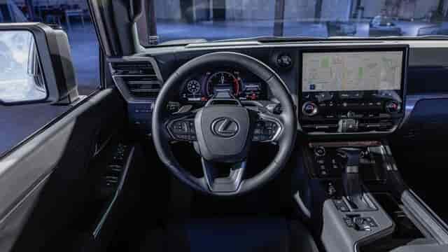 gx550-lexus-gia-xe-hinh-anh-thong-so-19