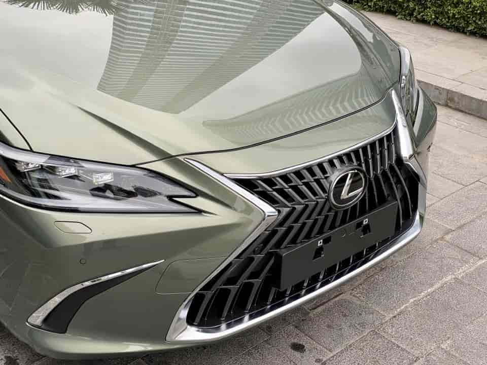 lexus-es250-1
