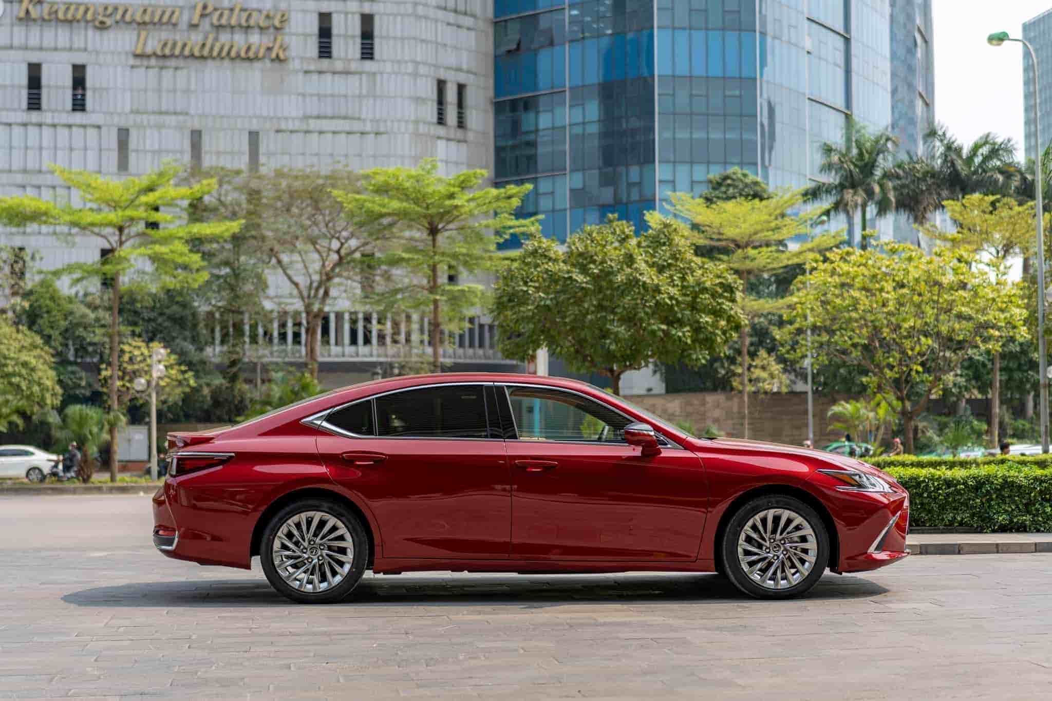 lexus-es300h-8