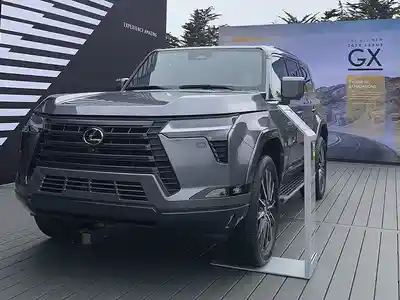 lexus-gx550-2024-2548393j33132x16