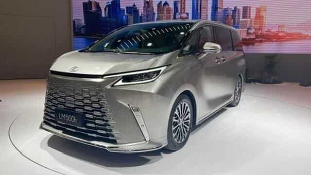 lexus-lm500h-19