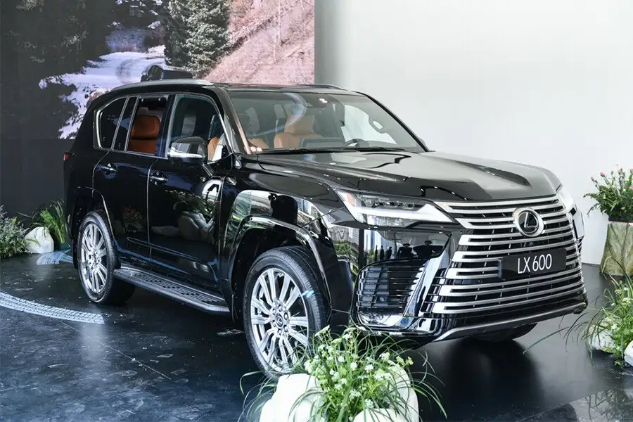 Lexus LX 600 VIP 2025 – 4 Chỗ