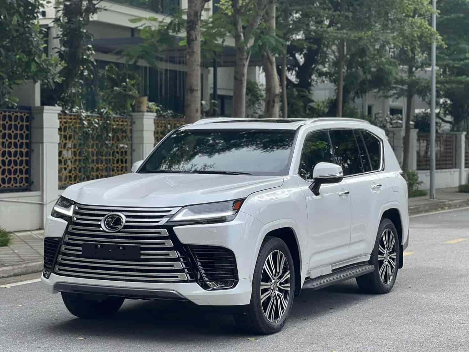 lx600-urban-noi-that-lexus-lx-600-03-301490j-1
