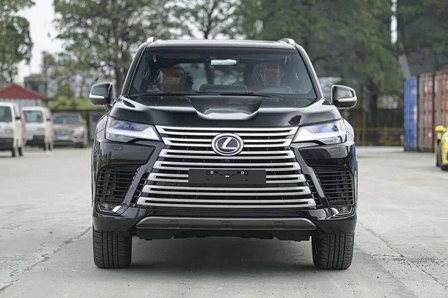 lx600 vip 4 chỗ