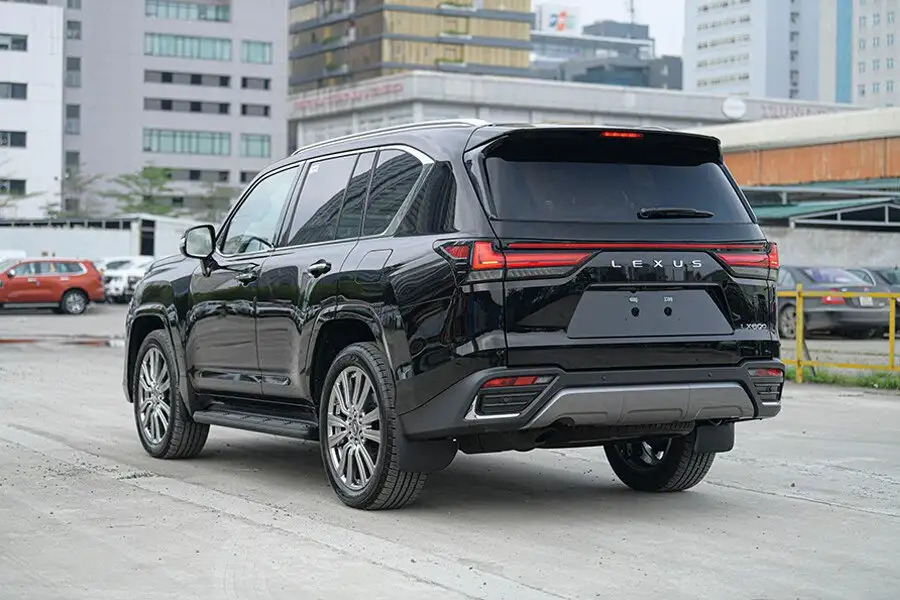 lx600 vip 4 chỗ