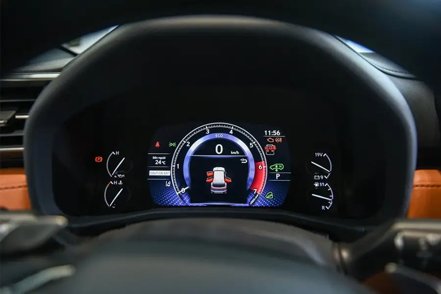 lx600 vip 4 chỗ