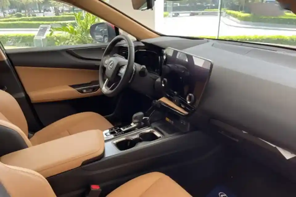 nx350h-ngoai-that-lexus-nx-350h-10