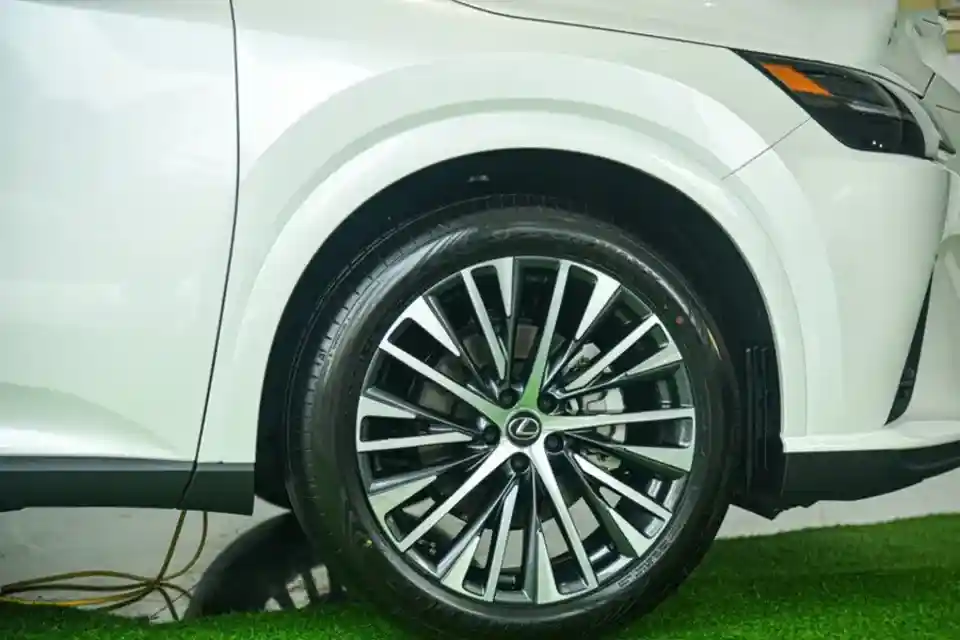 rx350-pre-ngoai-that-va-noi-that-lexus-rx350-premium-19